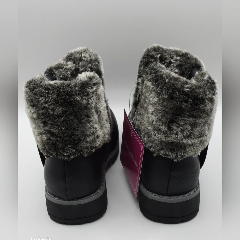 RUGGED‎ BEAR girls size 7 black with faux fur low top boots